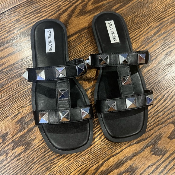 Steve Madden sandals size 7 barely worn - Picture 2 of 3